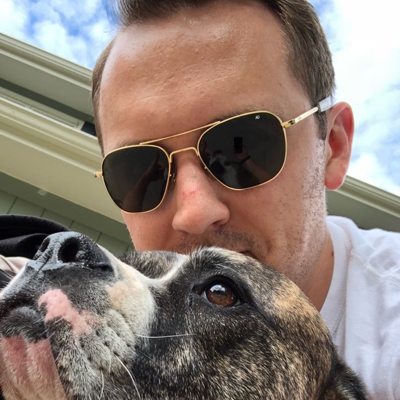 Meet your Posher, Eric - Picture 1 of 1